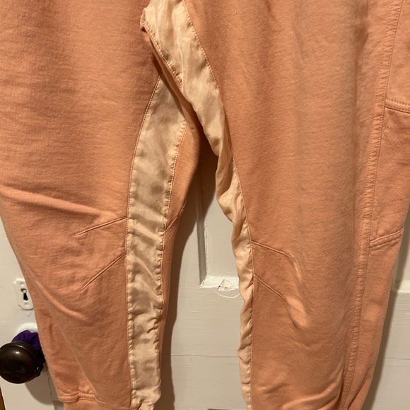 Young fabulous and broke peach Odin jogger. - Picture 9 of 15